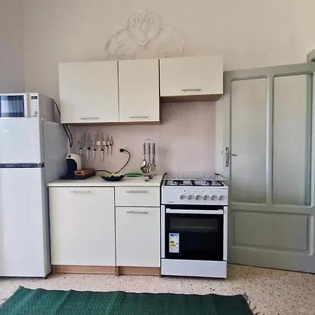 Country * Ostuni